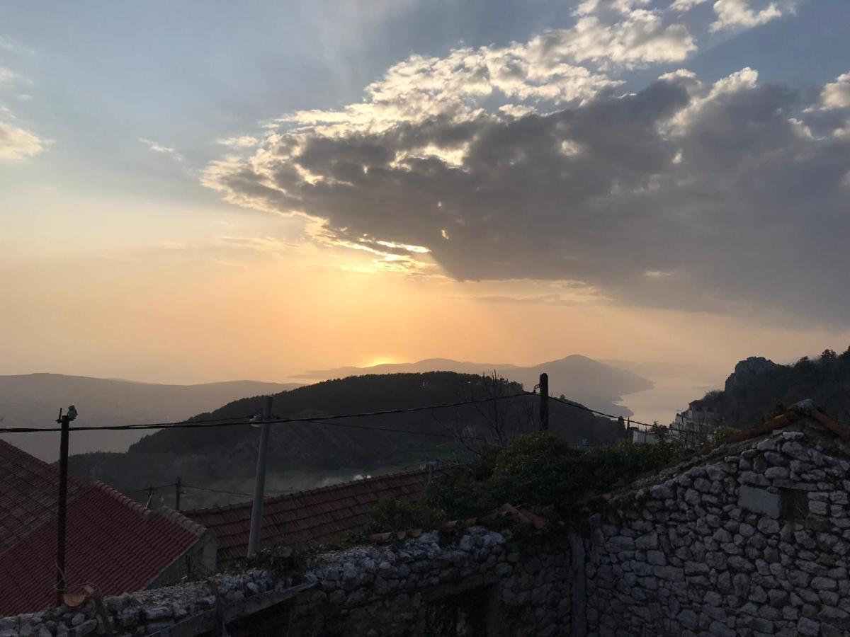 Romantic Rooftop View Hideaway- Old Town Nr 404 Cattaro Esterno foto