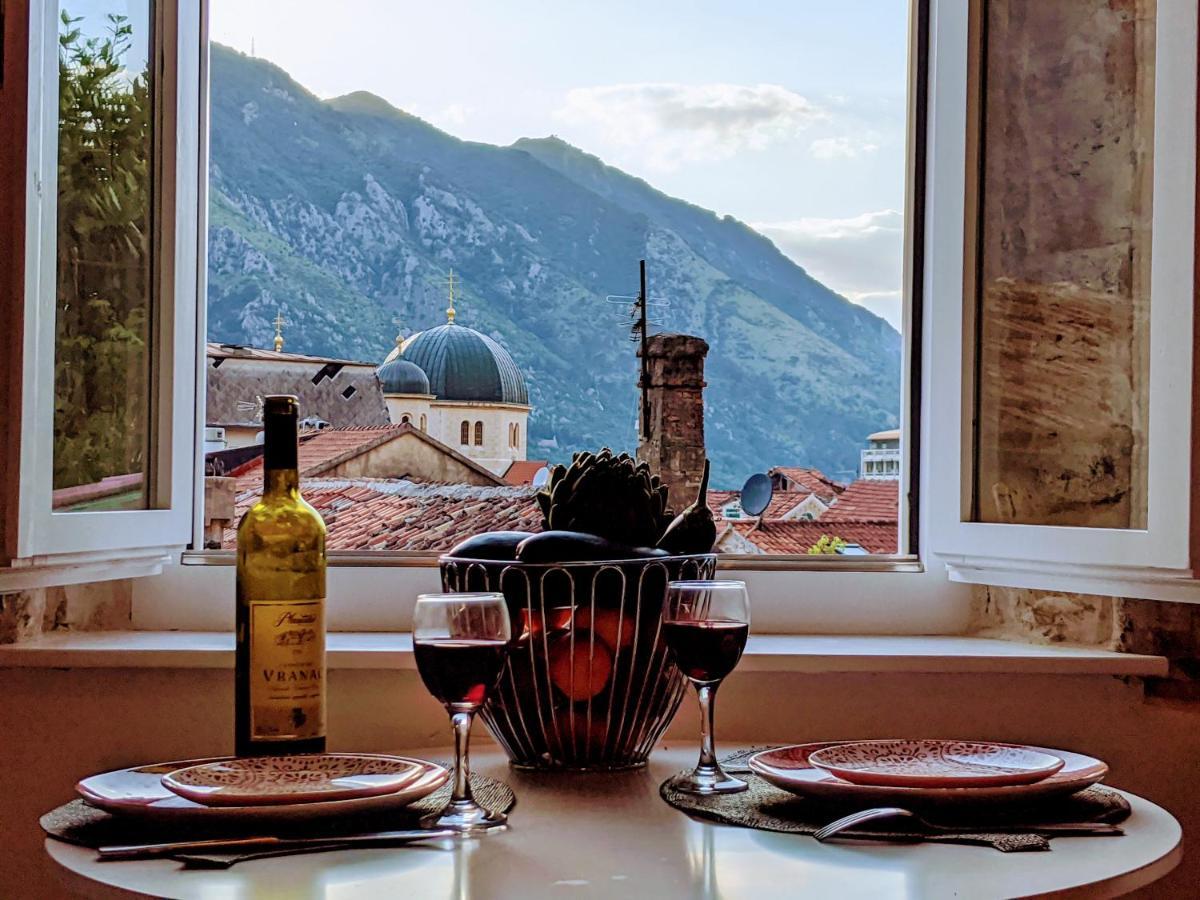 Romantic Rooftop View Hideaway- Old Town Nr 404 Cattaro Esterno foto