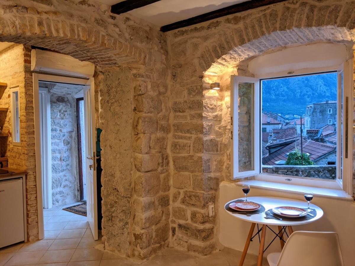 Romantic Rooftop View Hideaway- Old Town Nr 404 Cattaro Esterno foto