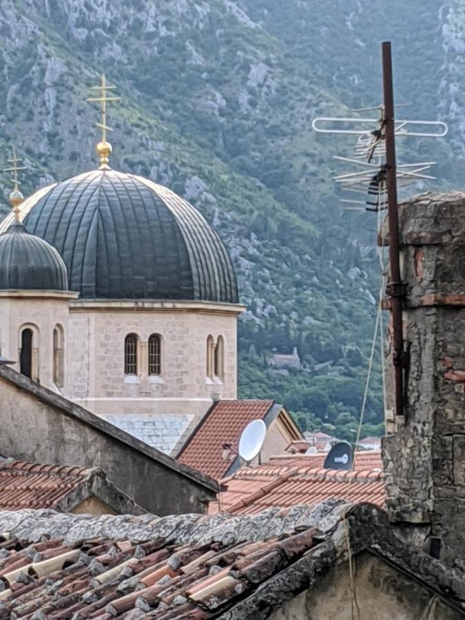 Romantic Rooftop View Hideaway- Old Town Nr 404 Cattaro Esterno foto