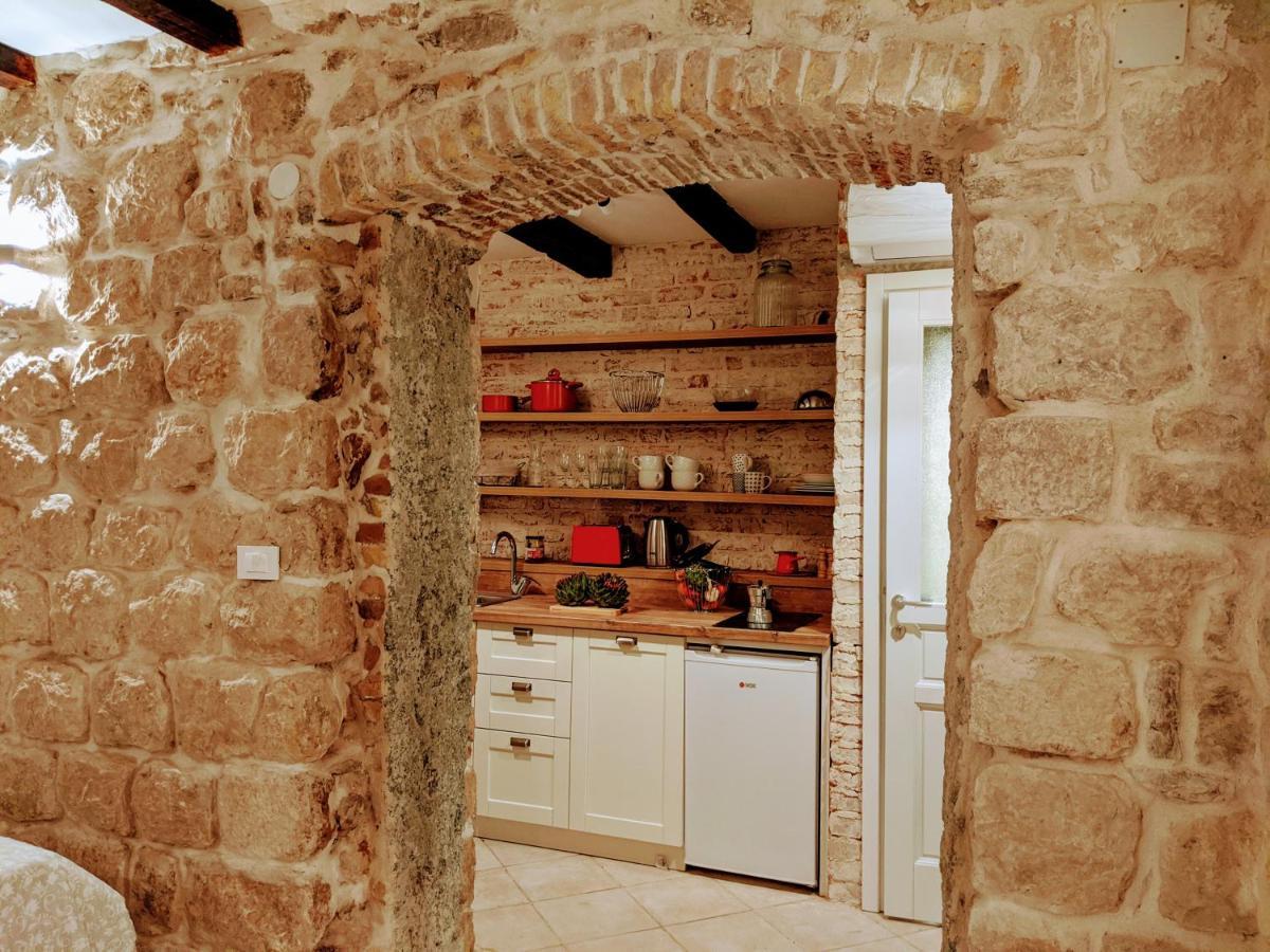Romantic Rooftop View Hideaway- Old Town Nr 404 Cattaro Esterno foto